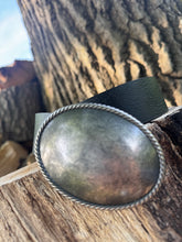 Load image into Gallery viewer, Western Oval Buckle Belt